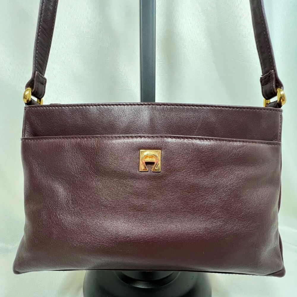 Vintage Etienne Aigner 90s Minimalist Oxblood Leather Crossbody Bag Y2K